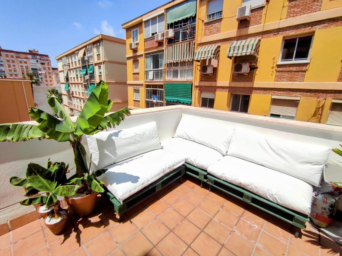 Manuela Nogales Apartments! Malaga Luaran gambar