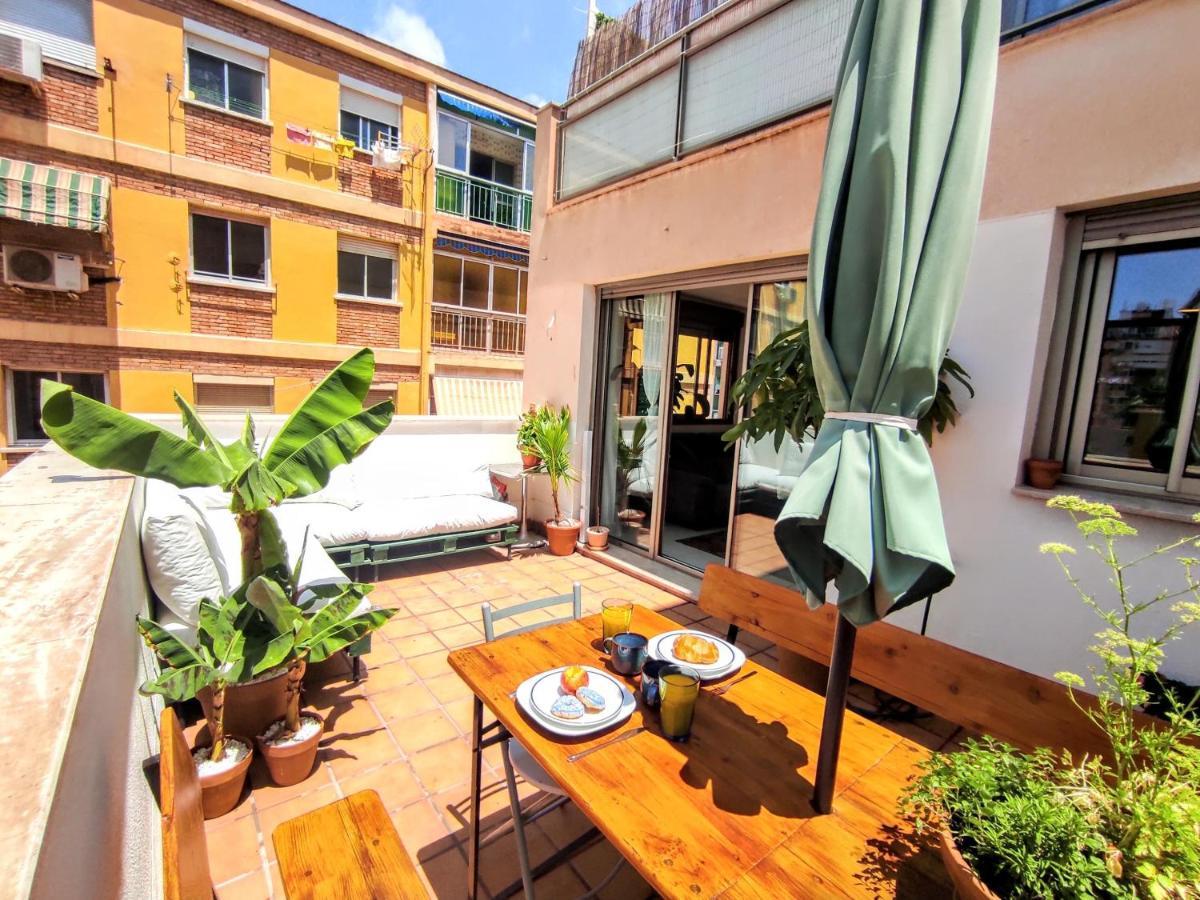 Manuela Nogales Apartments! Malaga Luaran gambar