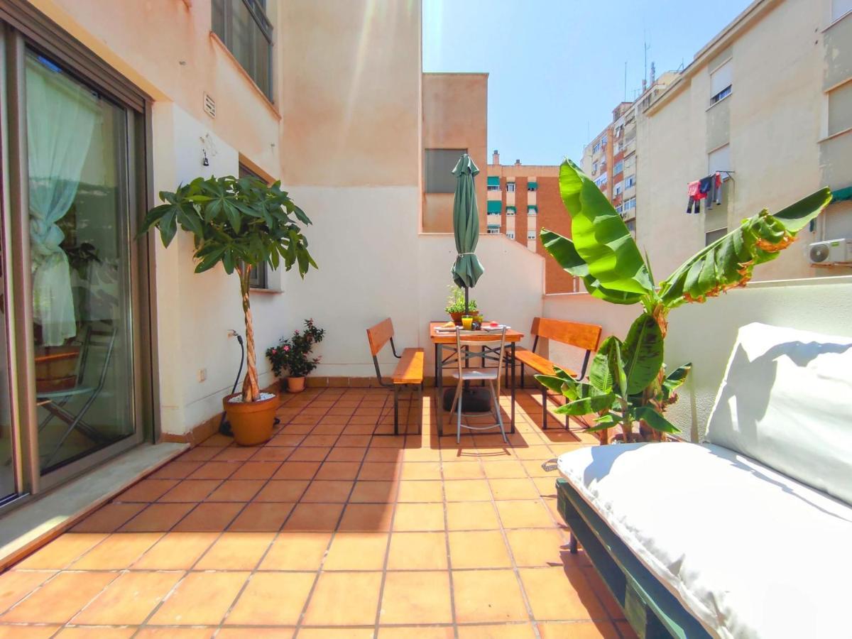 Manuela Nogales Apartments! Malaga Luaran gambar
