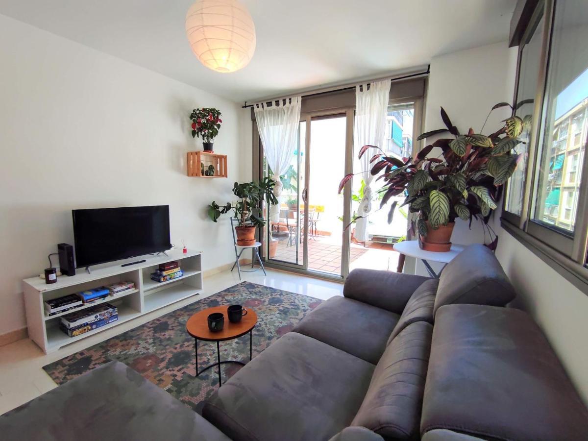 Manuela Nogales Apartments! Malaga Luaran gambar