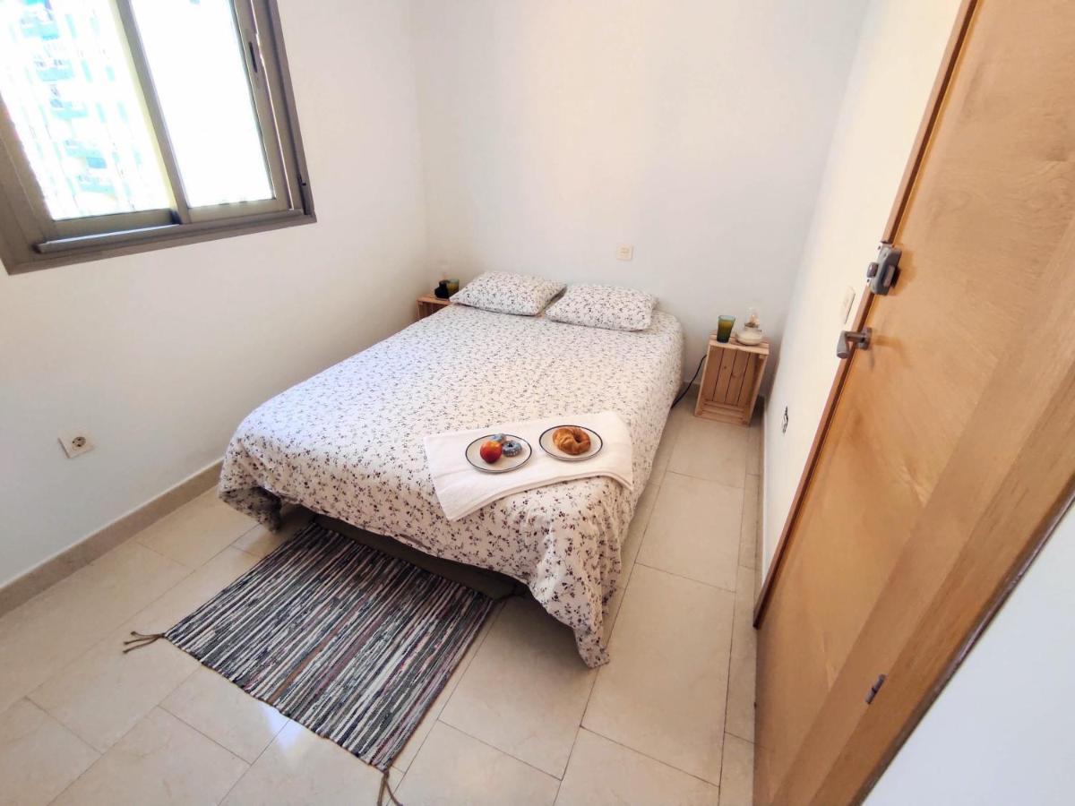 Manuela Nogales Apartments! Malaga Luaran gambar