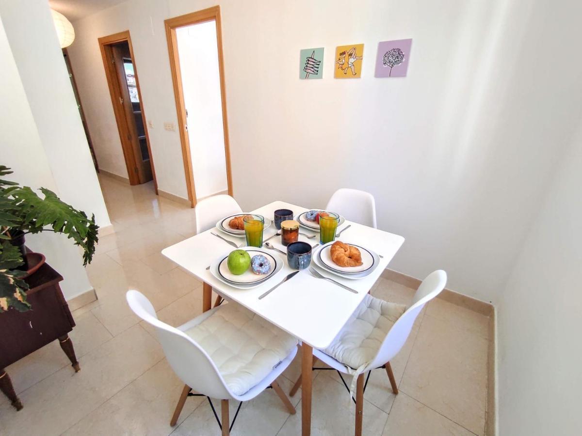 Manuela Nogales Apartments! Malaga Luaran gambar